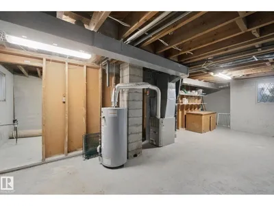 12126 57 ST NW photo 24