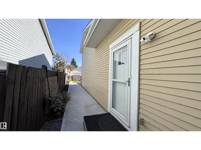 115 KIRKWOOD WY NW photo 4