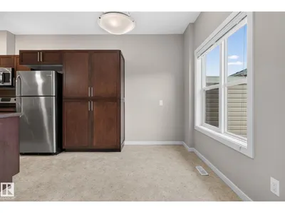 #57 3710 ALLAN DR SW photo 9