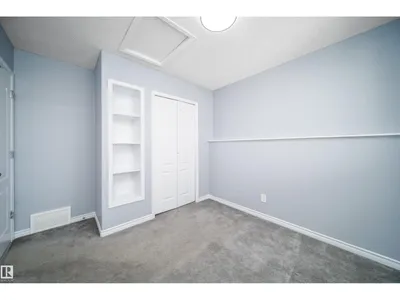 7848 7 AVENUE SW photo 31