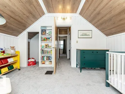 10507 67 AV NW photo 28