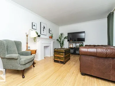 10507 67 AV NW photo 5