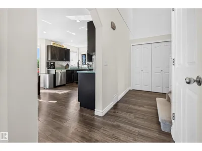 251 RIVER PT NW photo 12