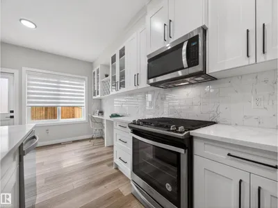 19744 28 AV NW photo 11