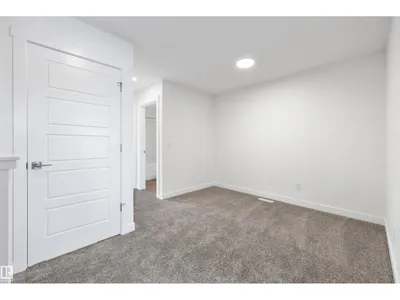 4178 Kinglet DR NW photo 23
