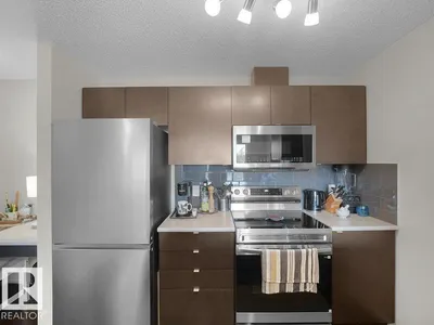 #229 504 ALBANY WY NW photo 23
