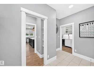 3704 WESTCLIFF WY SW photo 28