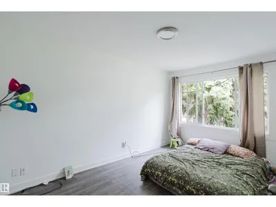 11134 11138 116 ST NW photo 33