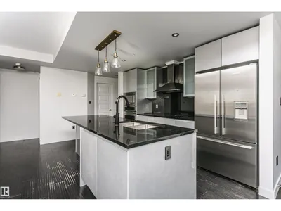 #1902 10388 105 ST NW photo 11