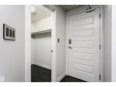 #1902 10388 105 ST NW photo 6