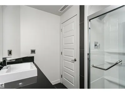 #1902 10388 105 ST NW photo 41
