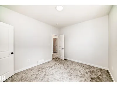 47 MEADOWGROVE LN photo 54