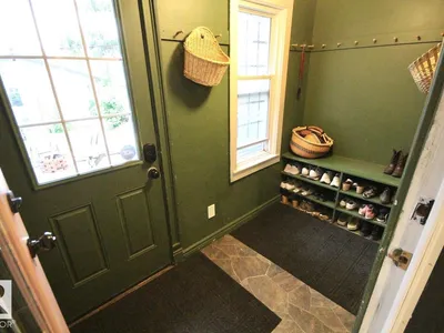 9330 107 AV NW photo 12