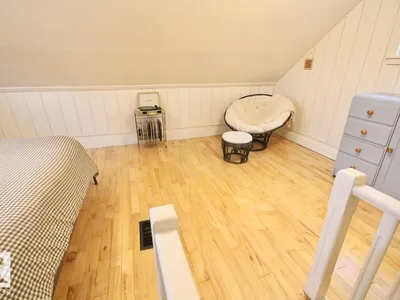 9330 107 AV NW photo 36