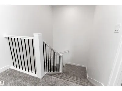19107 20 AV NW photo 20