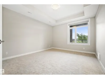 #310 625 LEGER WY NW photo 17