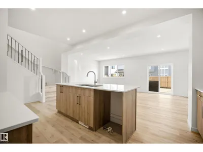 2415 206 ST NW photo 11