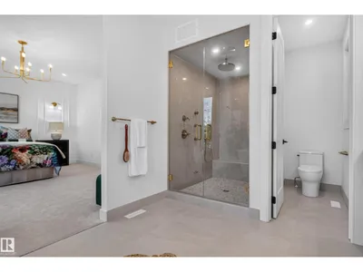 9615 99A ST NW photo 34
