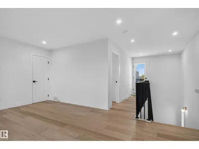 9615 99A ST NW photo 52