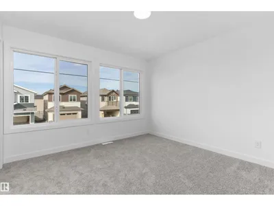 4205 63 ST photo 28