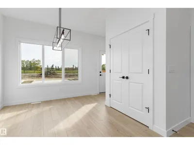 4205 63 ST photo 6