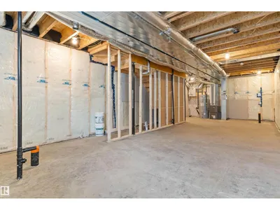 4205 63 ST photo 35