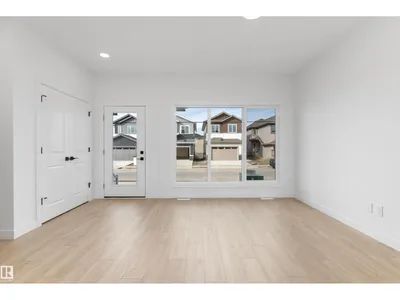 4205 63 ST photo 14