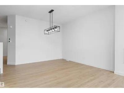 4228 63 ST photo 14