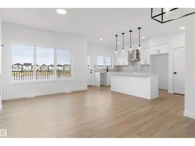 4228 63 ST photo 10