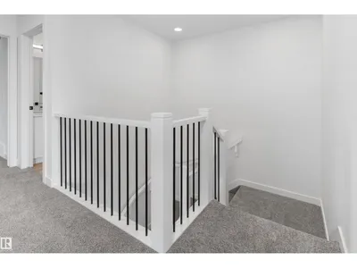 4228 63 ST photo 21
