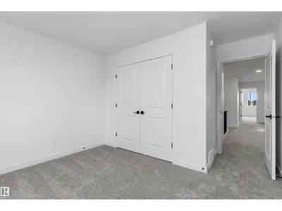 4228 63 ST photo 25