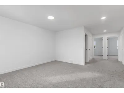 4228 63 ST photo 30