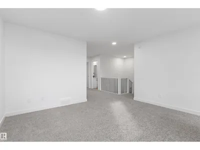 4228 63 ST photo 29