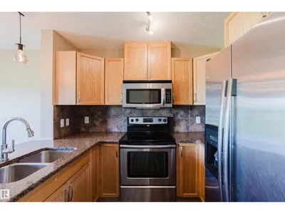 #106 5420 GRANT MACEWAN BV photo 11