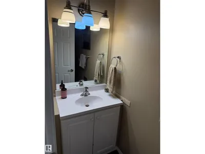 18207 74 AV NW photo 23