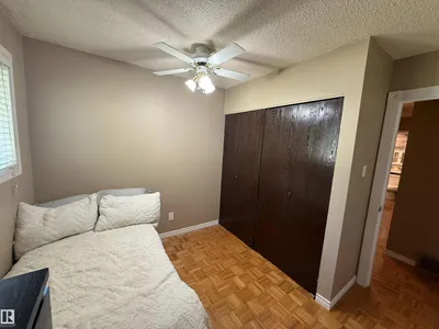 18207 74 AV NW photo 26