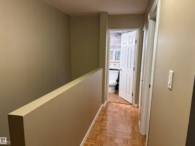 18207 74 AV NW photo 33
