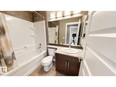 110 MEADOWLAND WY photo 14