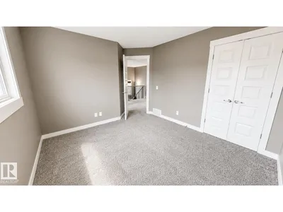 110 MEADOWLAND WY photo 16