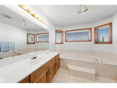 15304 74 ST NW photo 15
