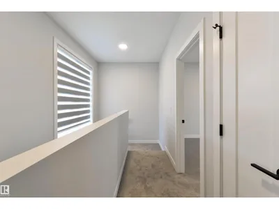 8313 76 AV NW photo 18