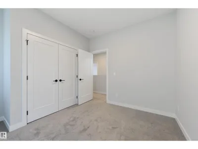 8313 76 AV NW photo 20