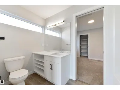 8313 76 AV NW photo 54