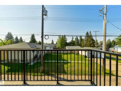 8313 76 AV NW photo 61