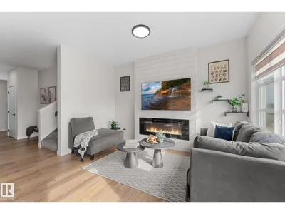 1142 GOLDFINCH CR NW photo 4