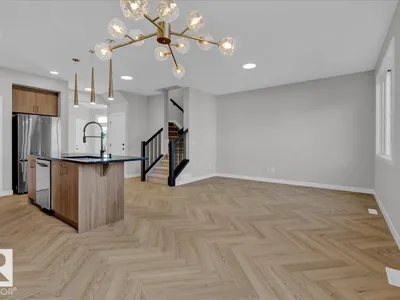 2217 Crossbill LI NW photo 9