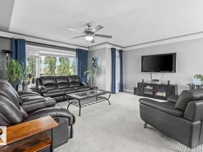 4289 SUMMERLAND DR photo 17