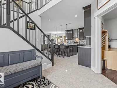 4289 SUMMERLAND DR photo 4
