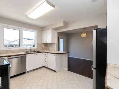 17311 107 ST NW photo 10