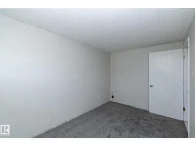17311 107 ST NW photo 42